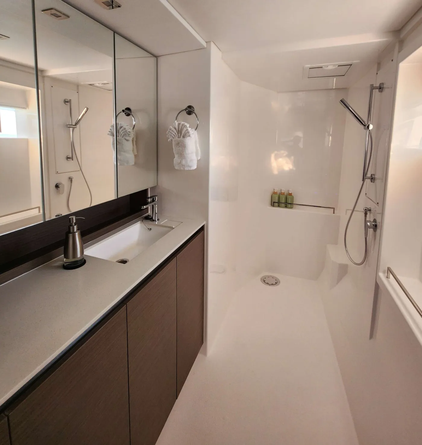 <p>Bathroom</p>