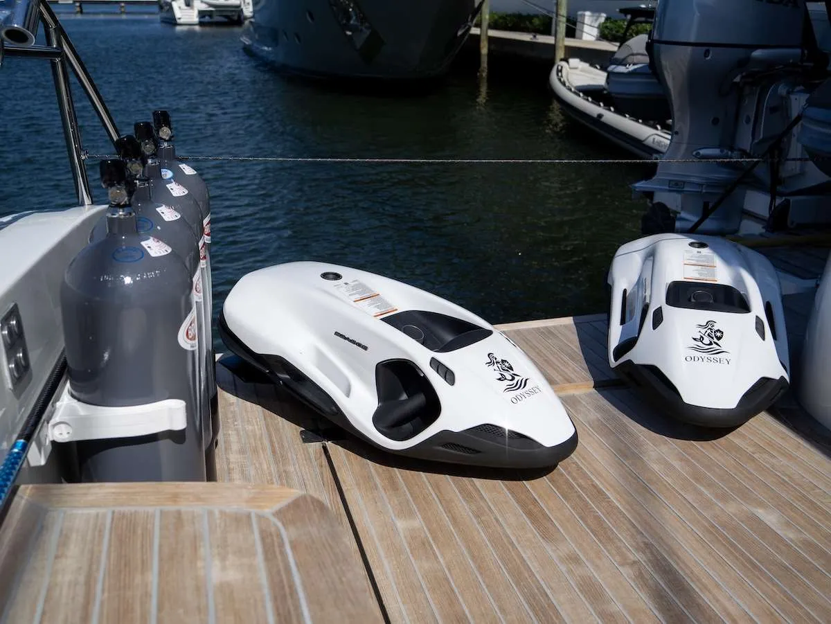 <p>Scuba and Sea Bobs</p>