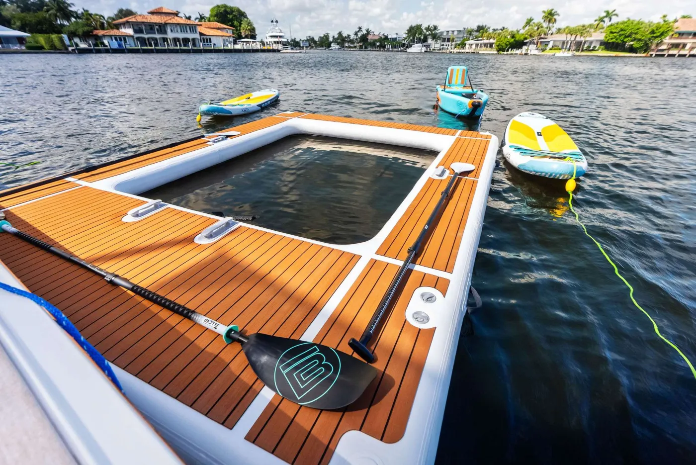 <p>Watertoys</p>