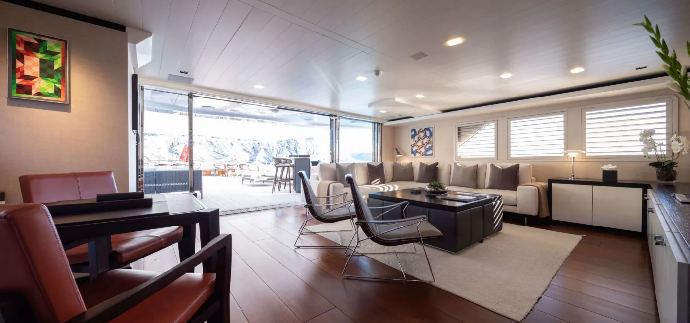 <p>Skylounge</p>