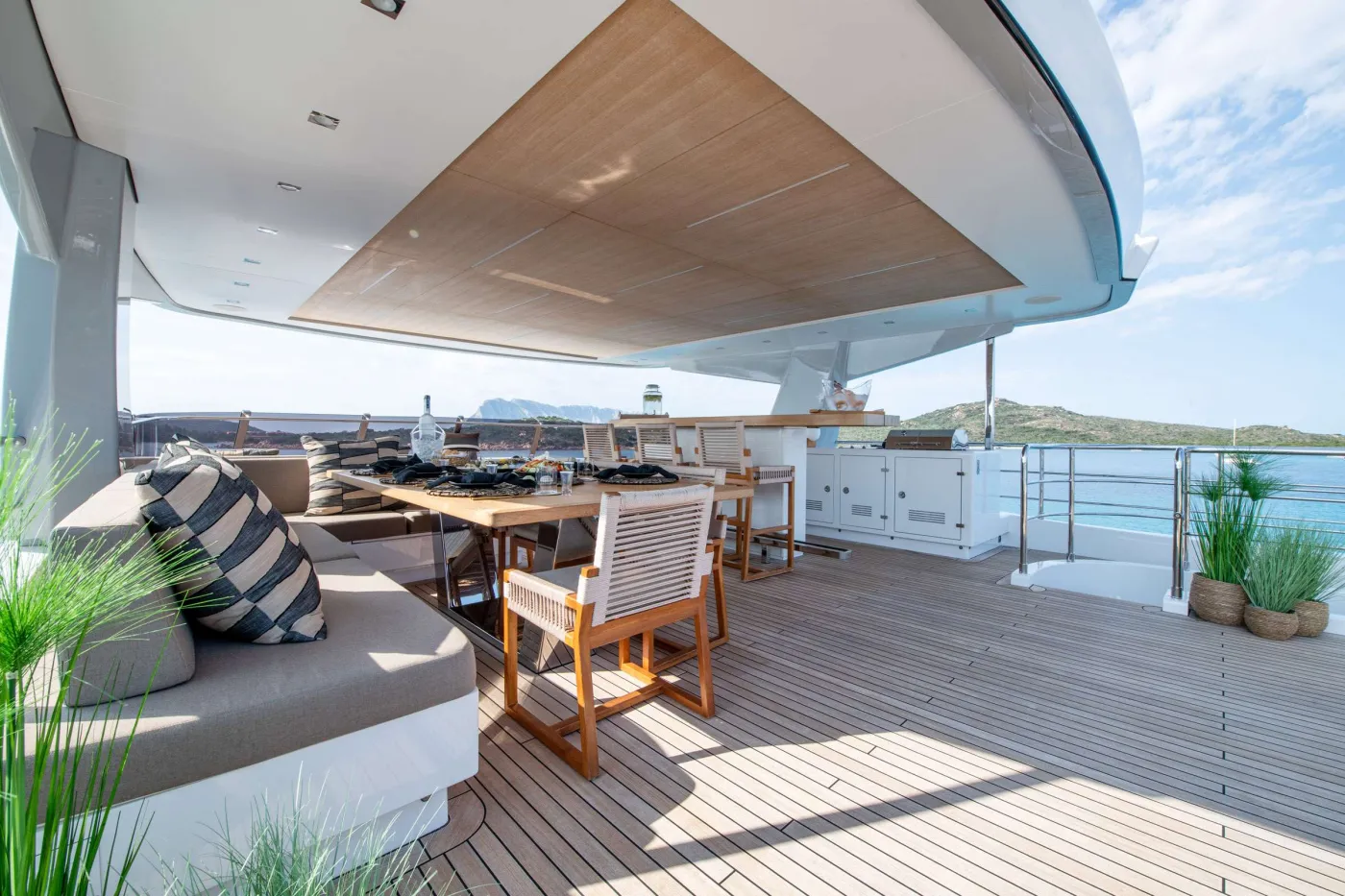 <p>Sun Deck</p>
