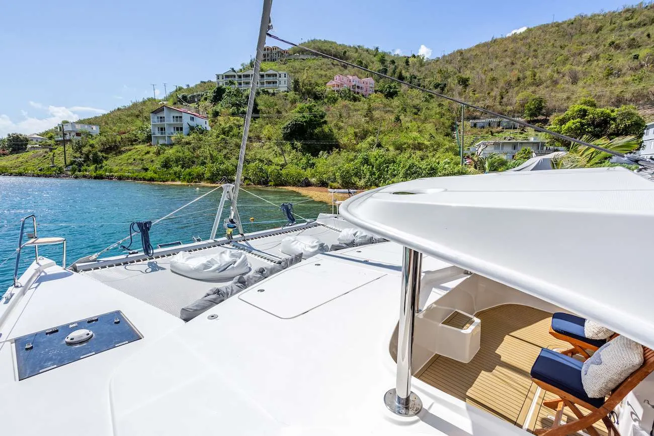 <p>Foredeck beanbags, tramp, and the forward cockpit</p>