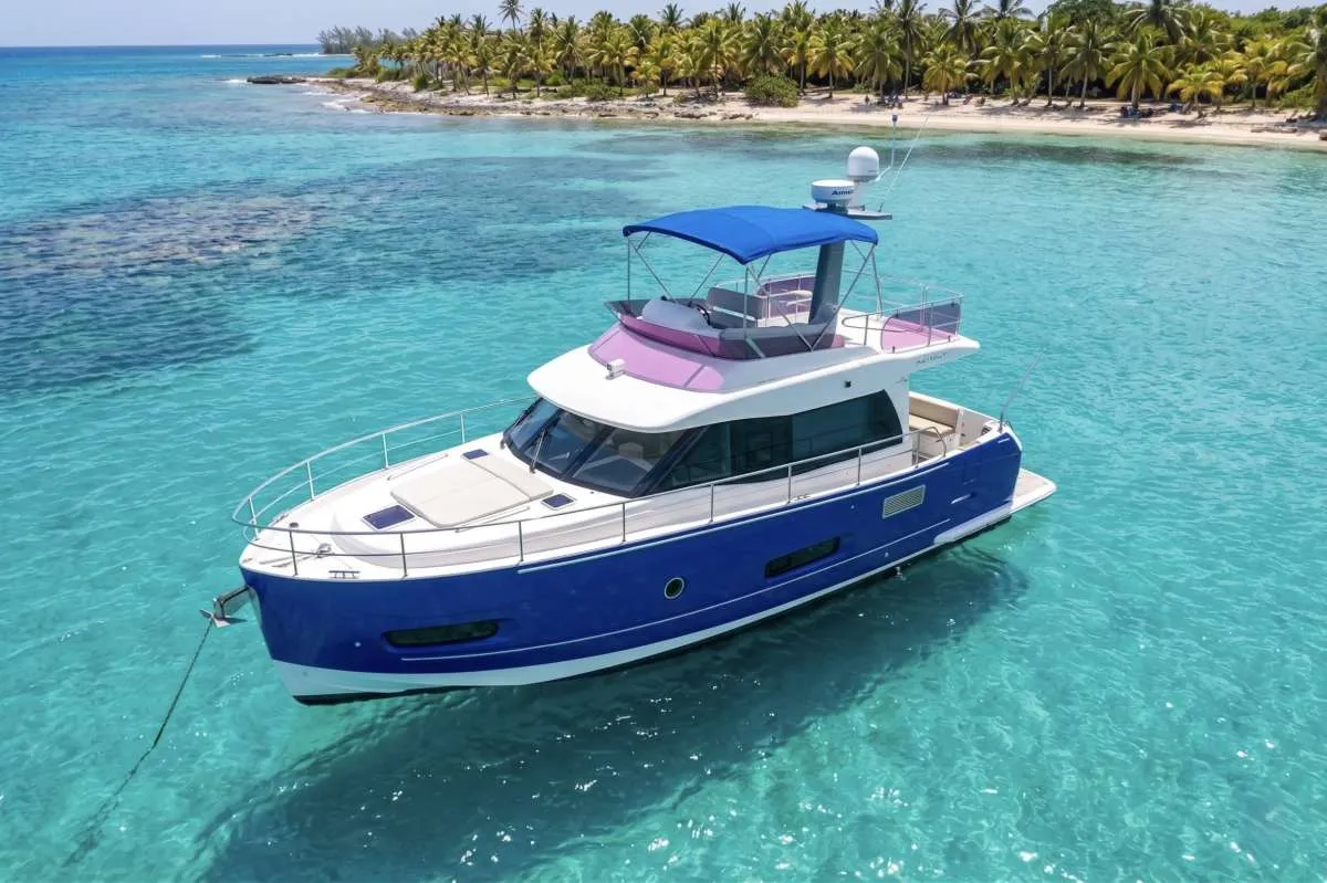 Yacht Image