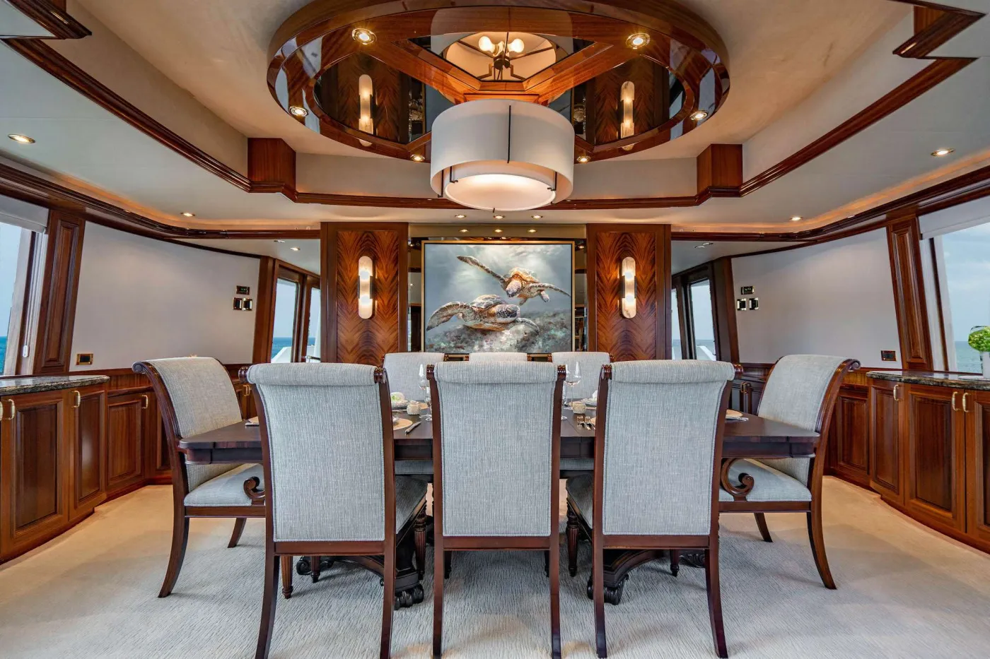 <p>Formal Dining</p>