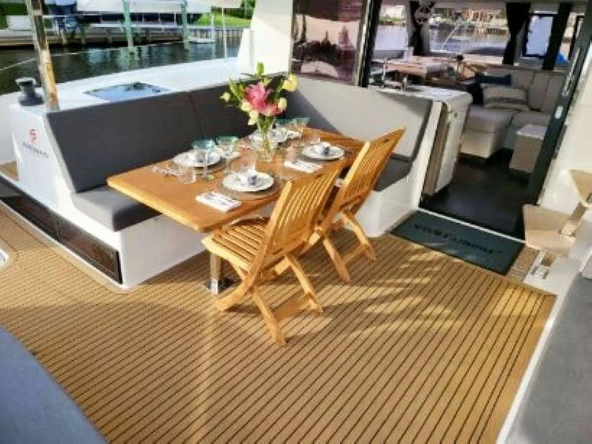 <p>Aft Deck Dining</p>