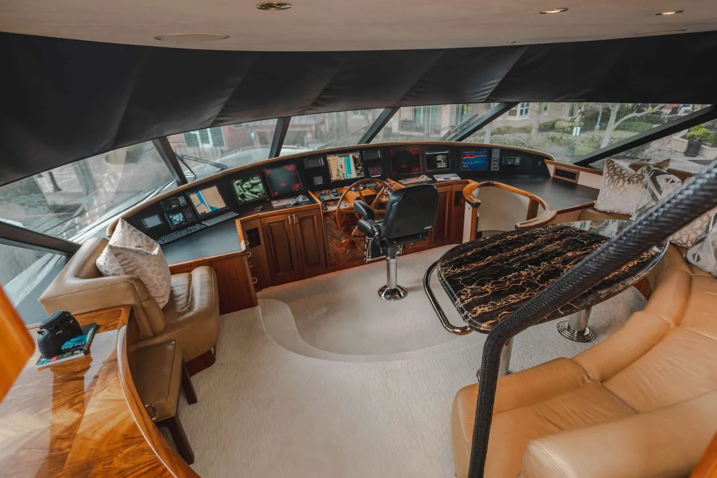 <p>Pilothouse</p>