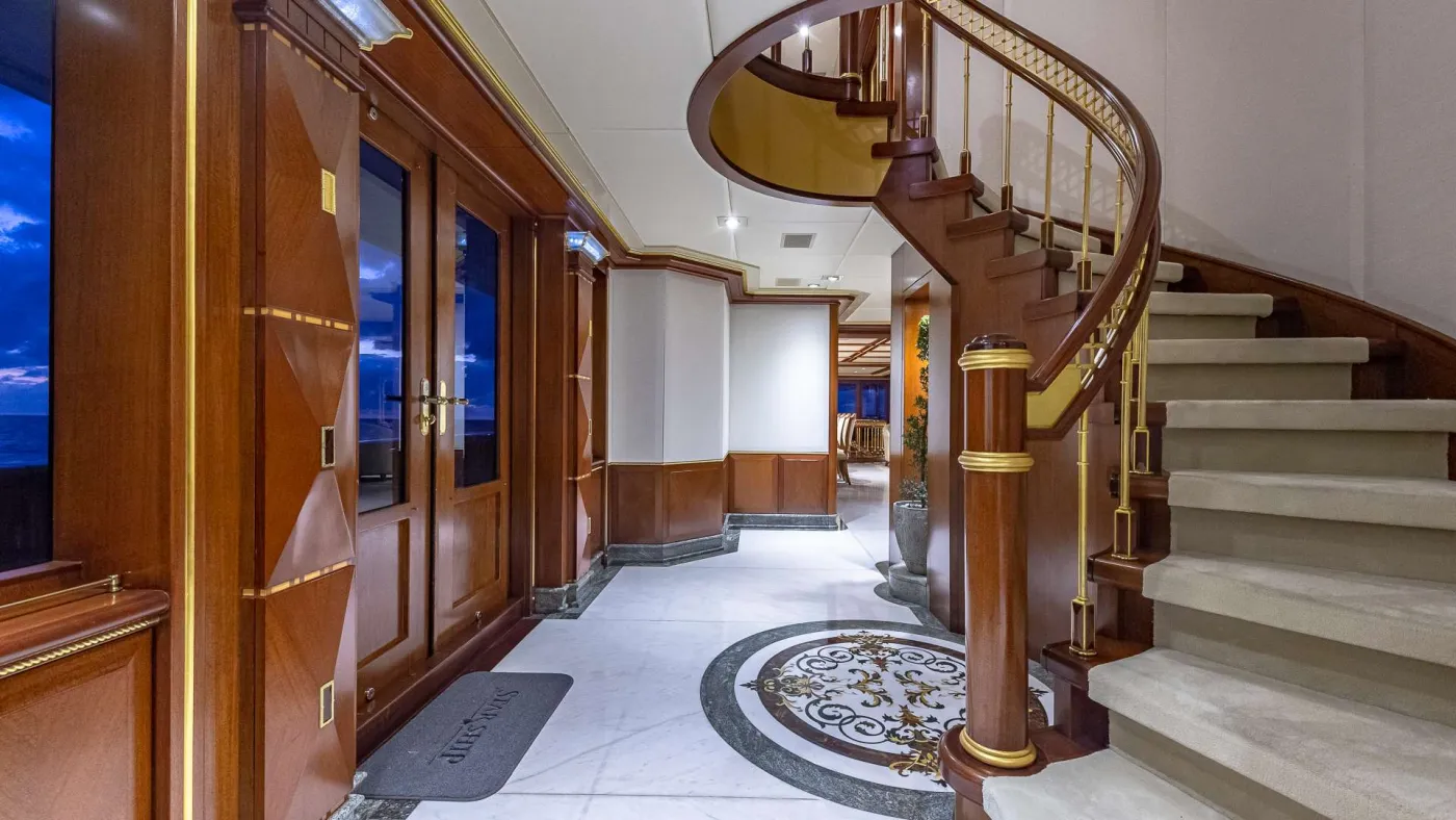 <p>Foyer</p>