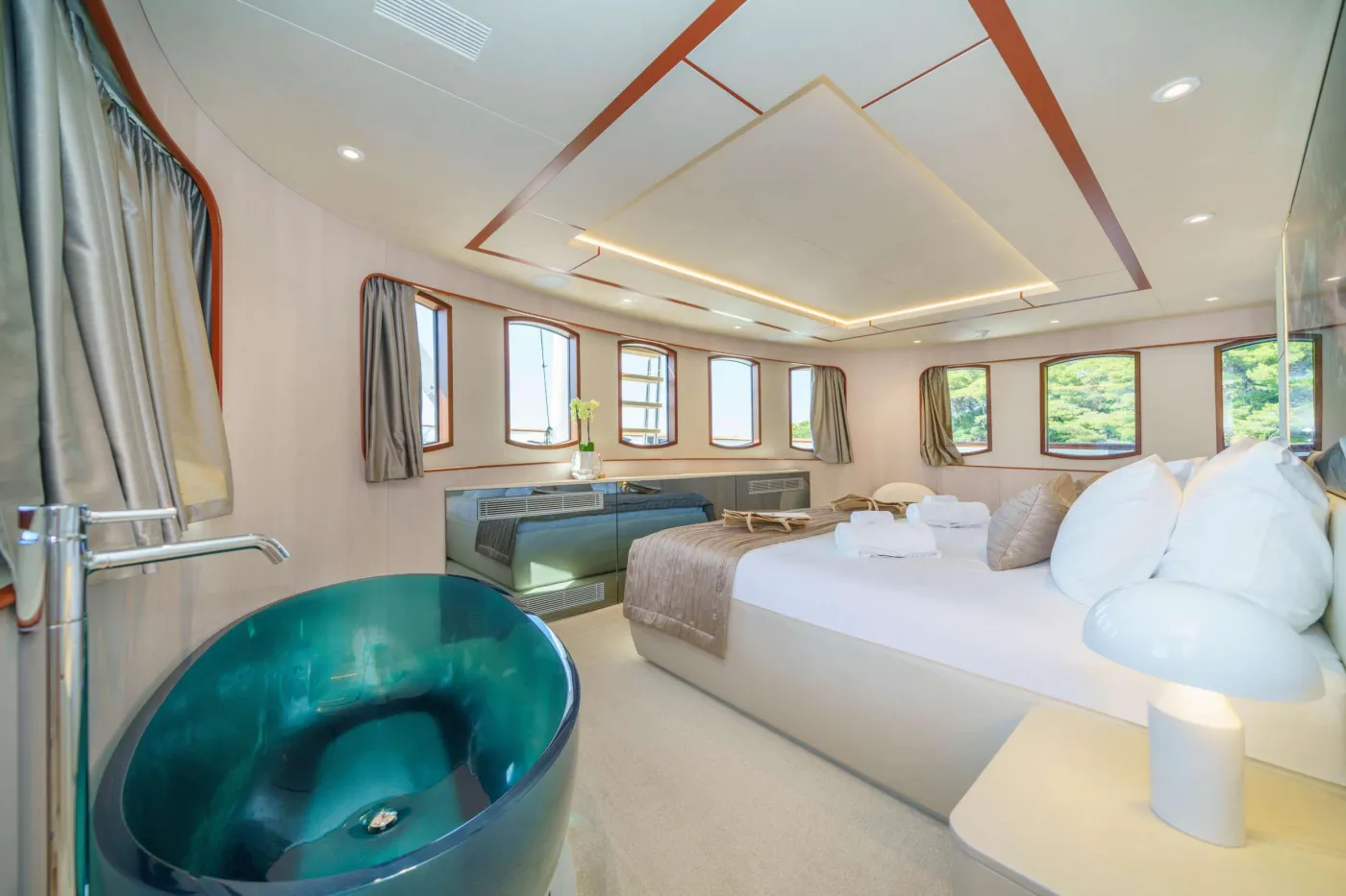 <p>Master Suite</p>
