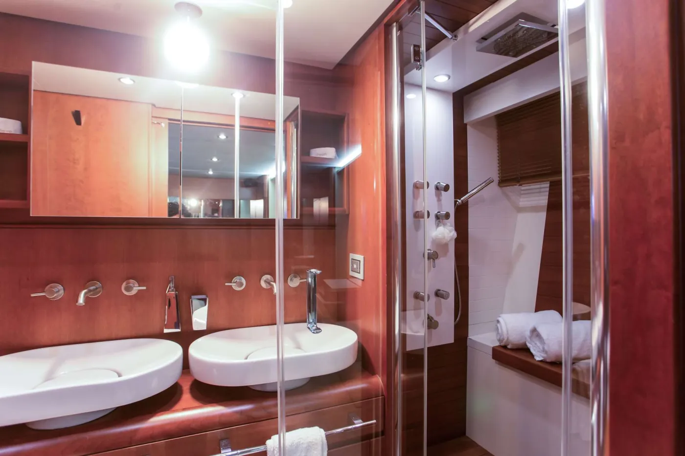 <p>Master Bath</p>