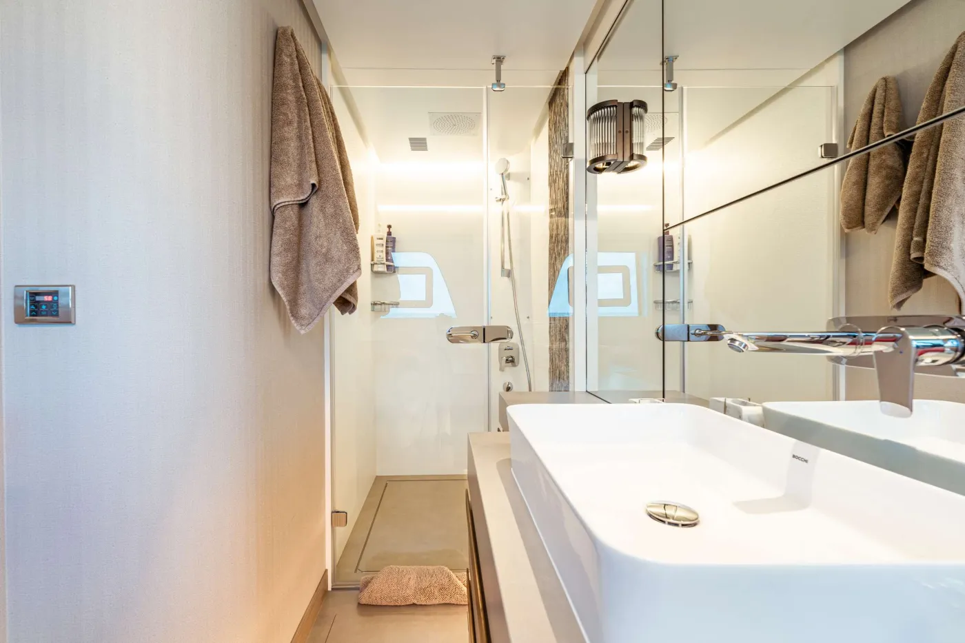 <p>Master En-Suite</p>