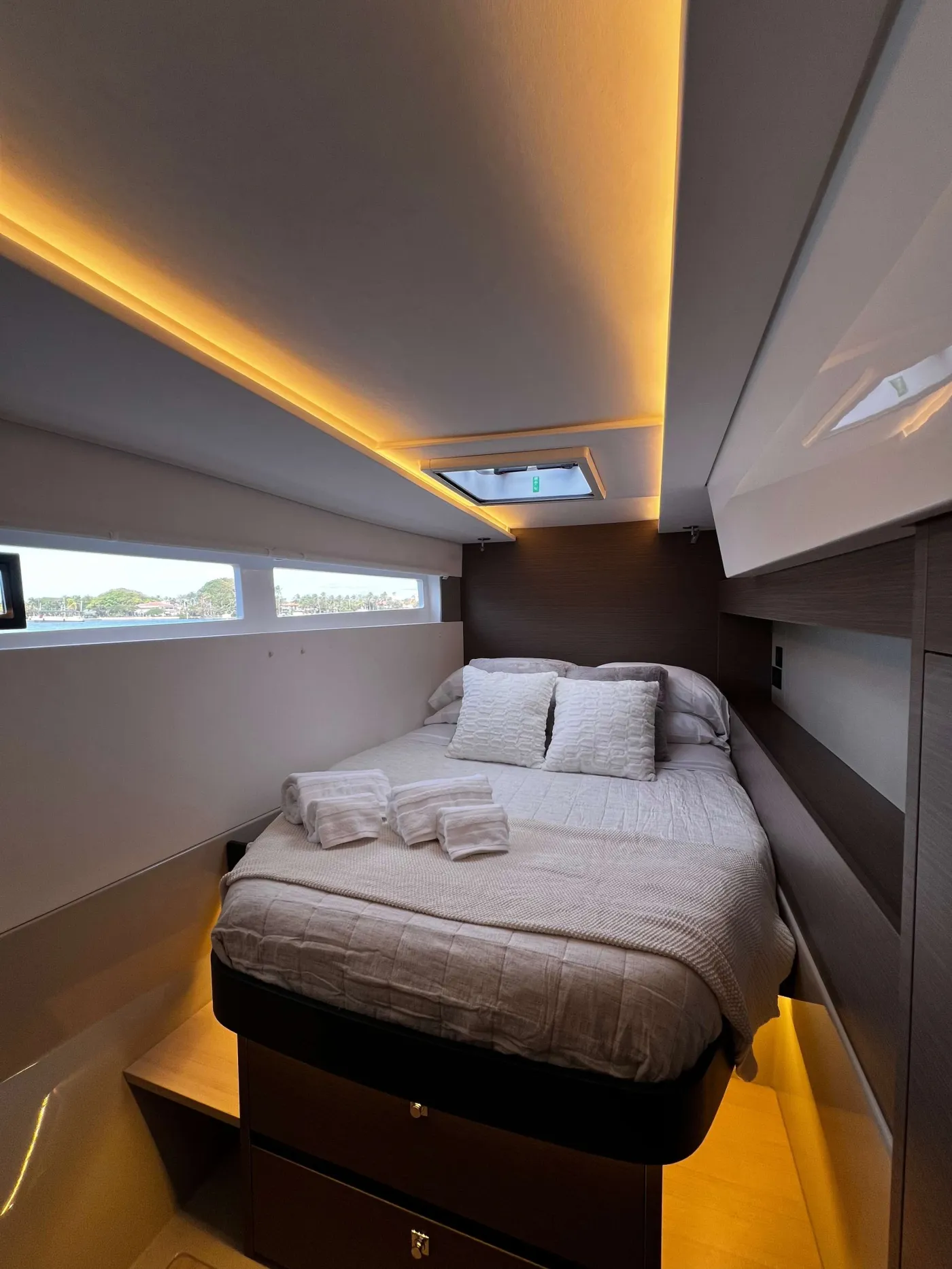 <p>Guest cabin</p>