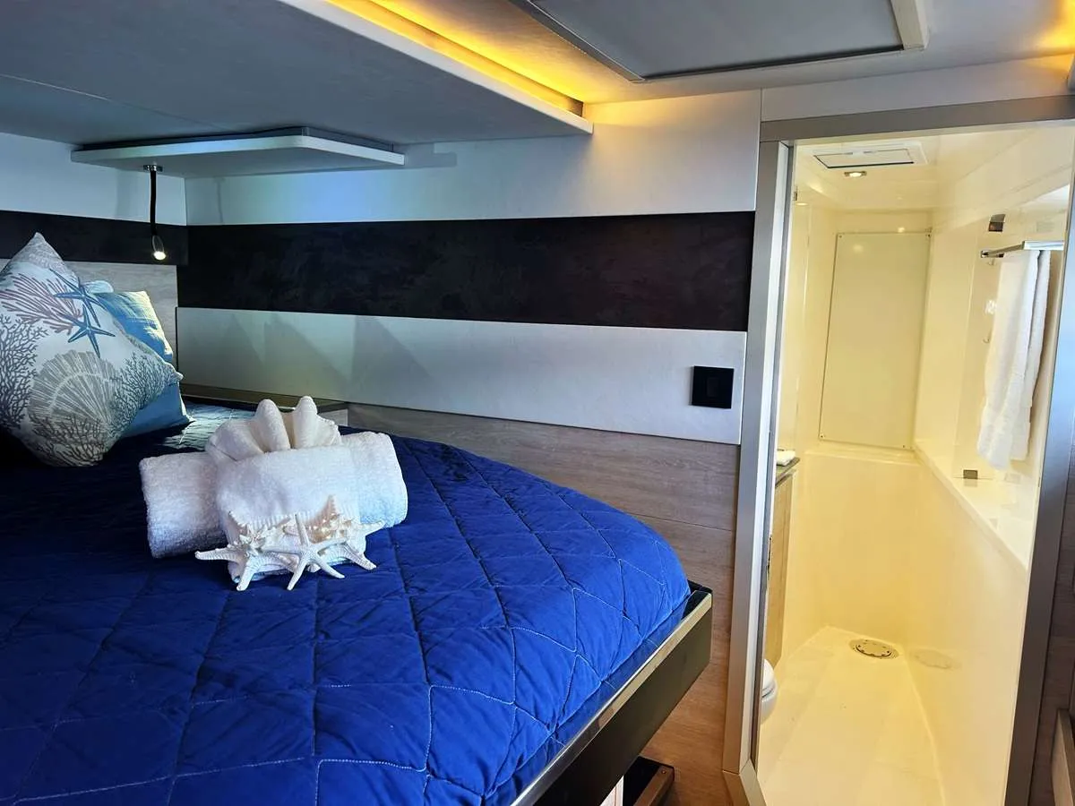 <p>Primary cabin Ensuite</p>