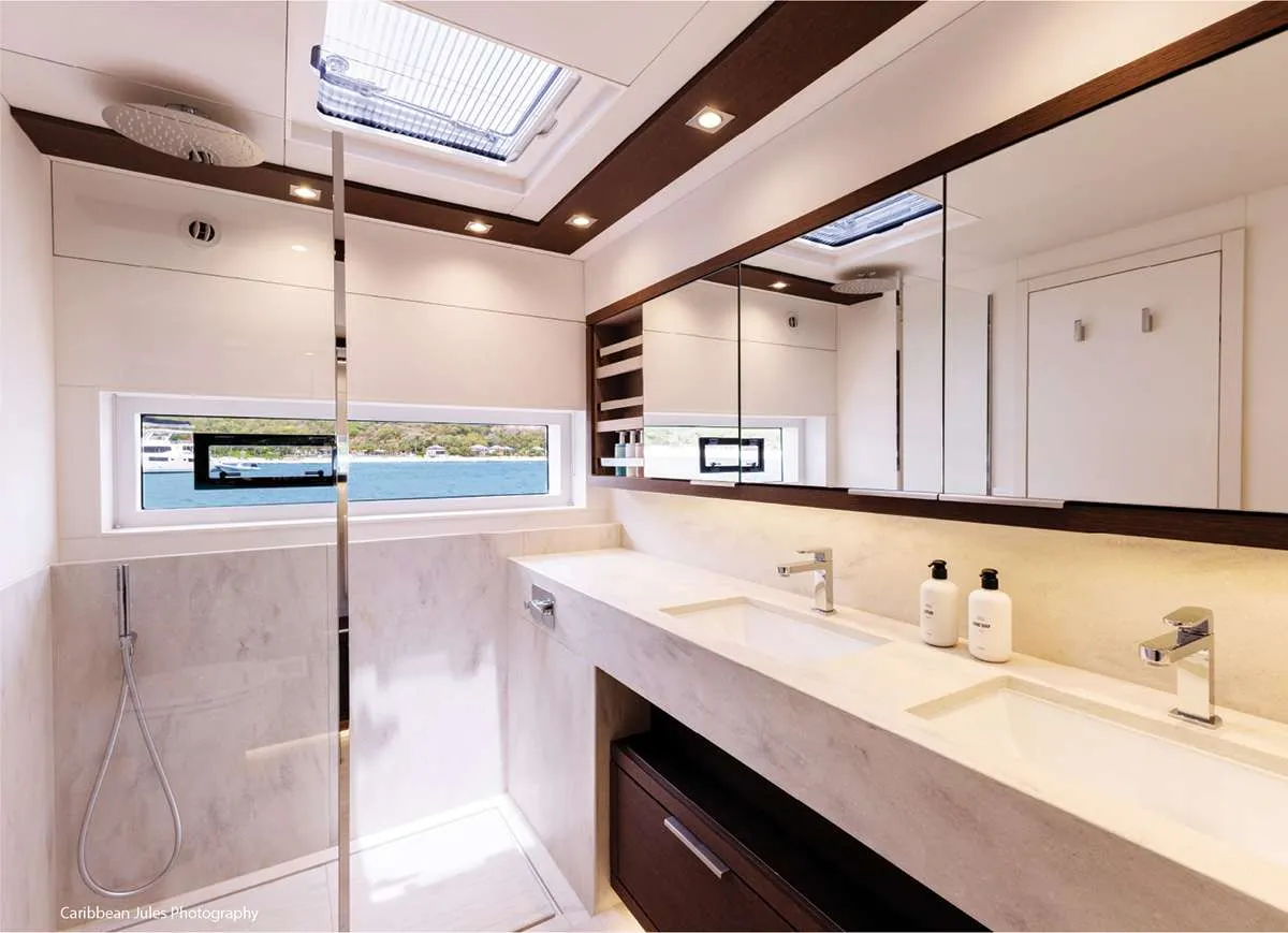 <p>Primary Ensuite</p>