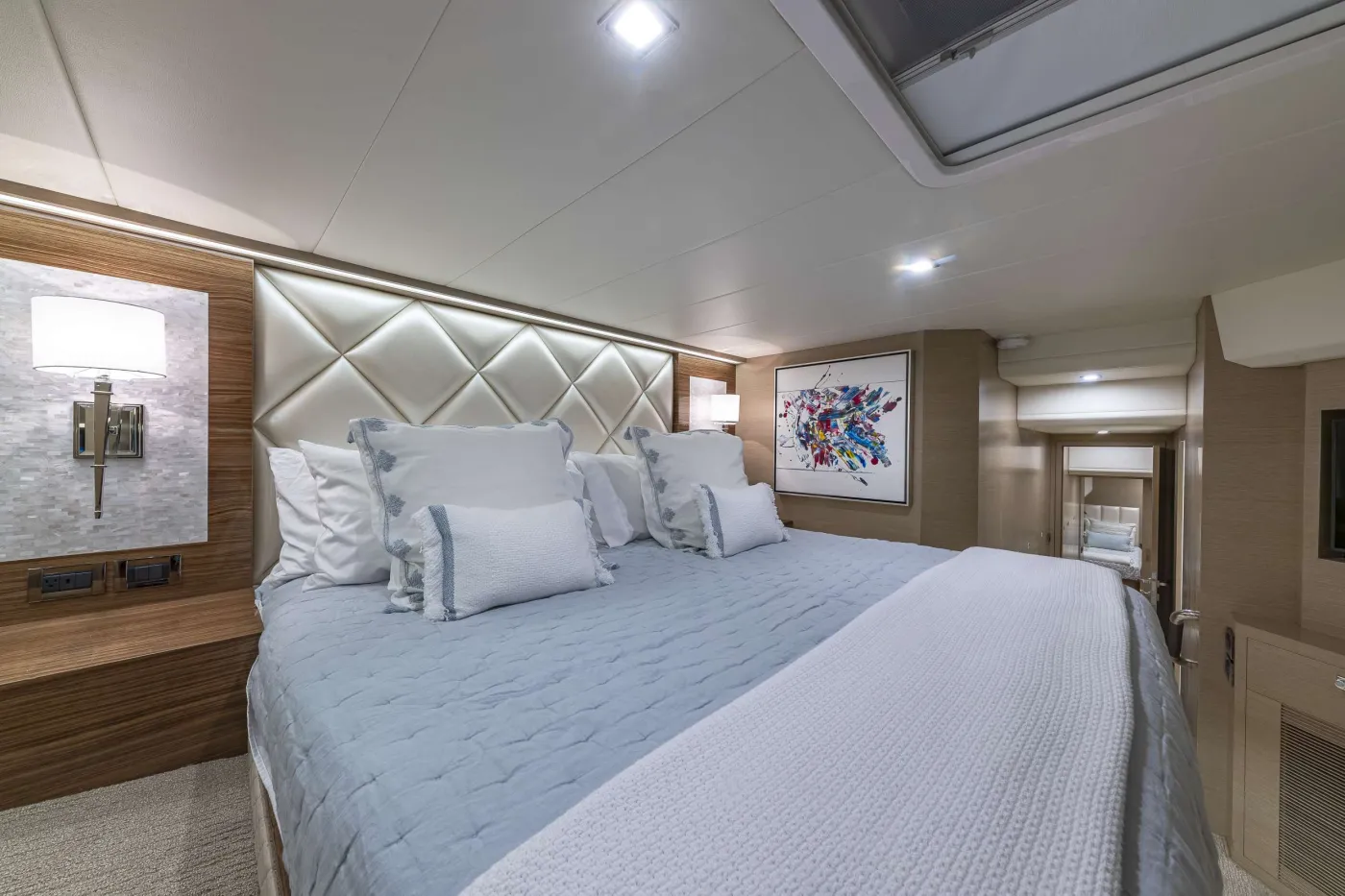 <p>King VIP Stateroom</p>