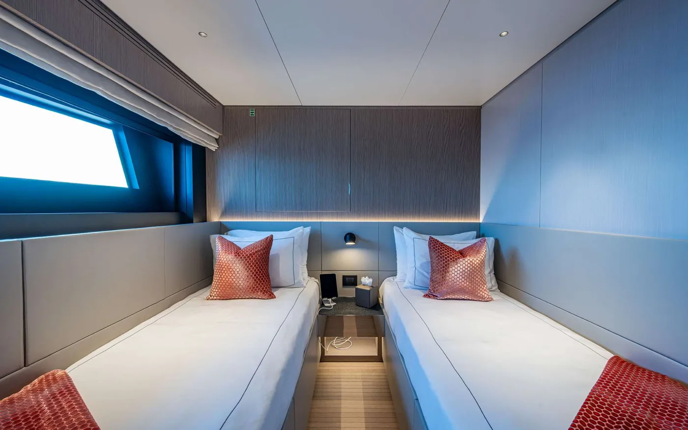 <p>Twin Staterooms</p>