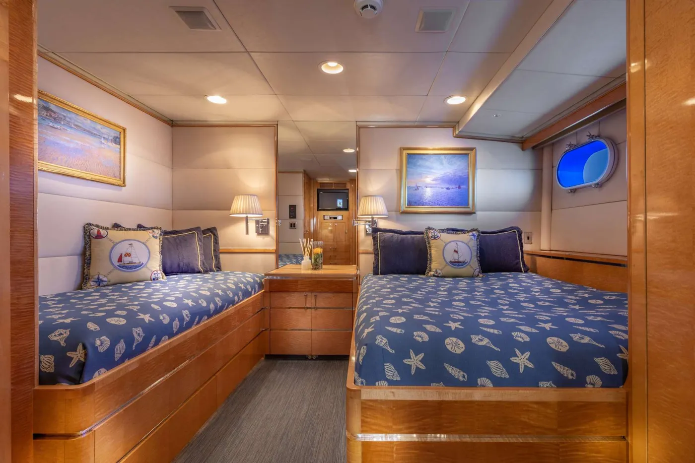 <p>Guest Stateroom 1</p>