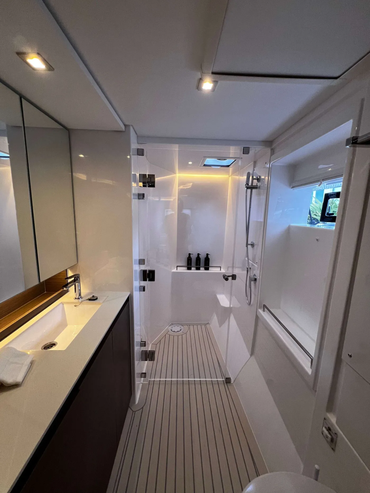 <p>Master cabin suite</p>