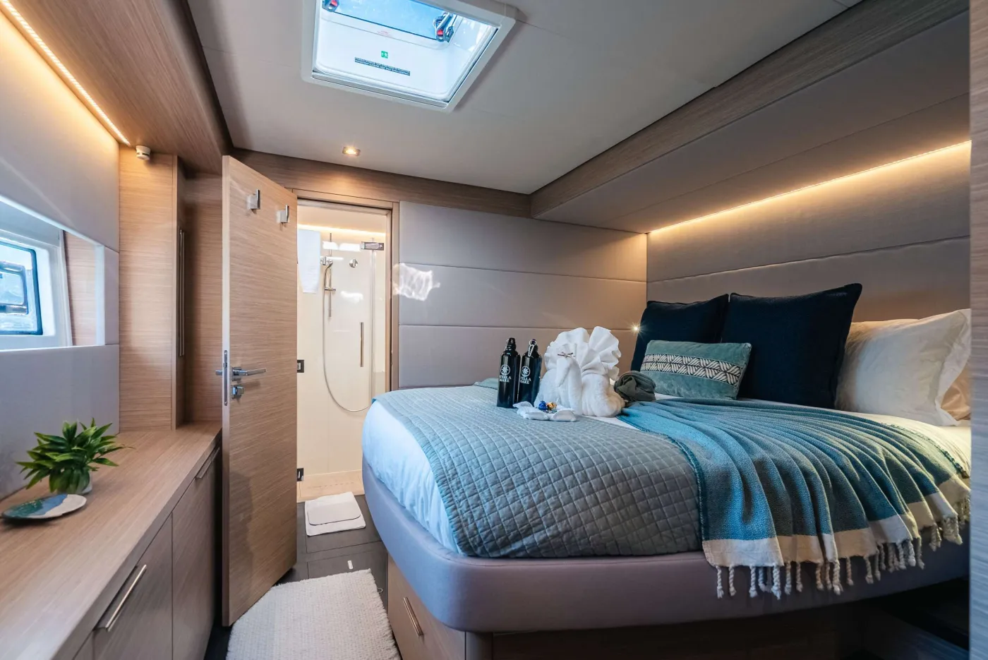 <p>Stella Mare Port Forward Cabin</p>