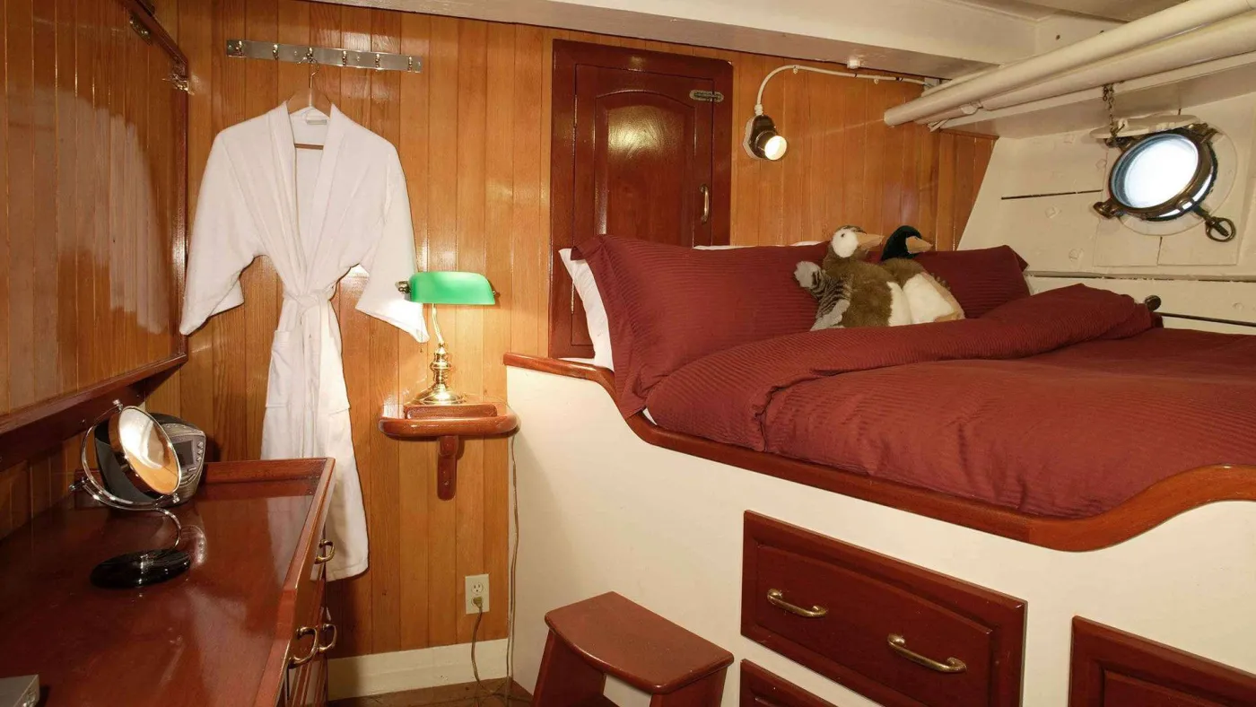<p>“Orca” Cabin on Lower Deck. Additional drop down single bed not shown.</p>