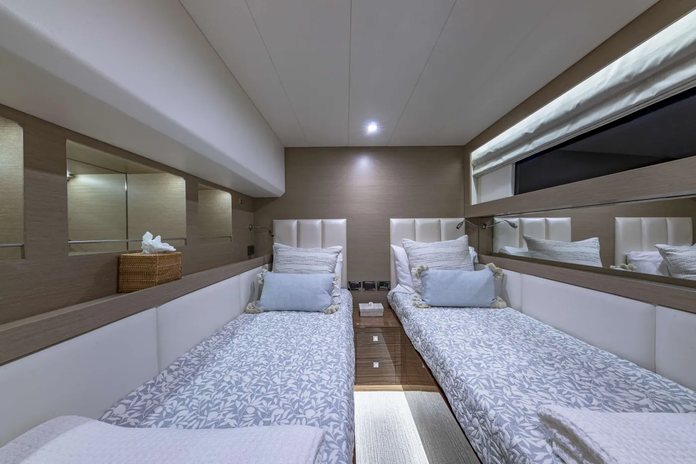 <p>Twin Stateroom (Convert to King)</p>
