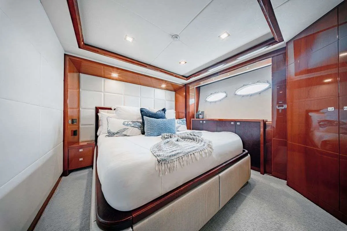 <p>Queen Guest Stateroom #2</p>