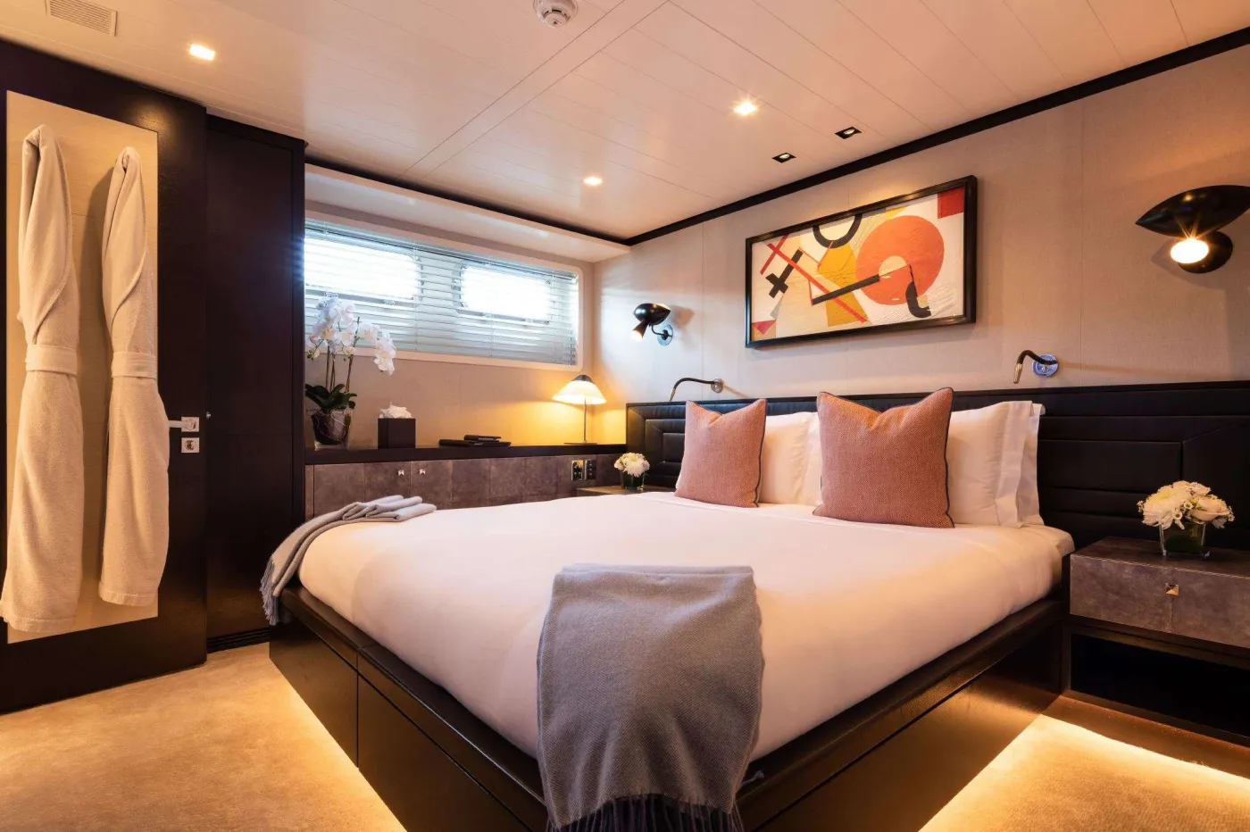 <p>Guest Stateroom “Hudson”</p>