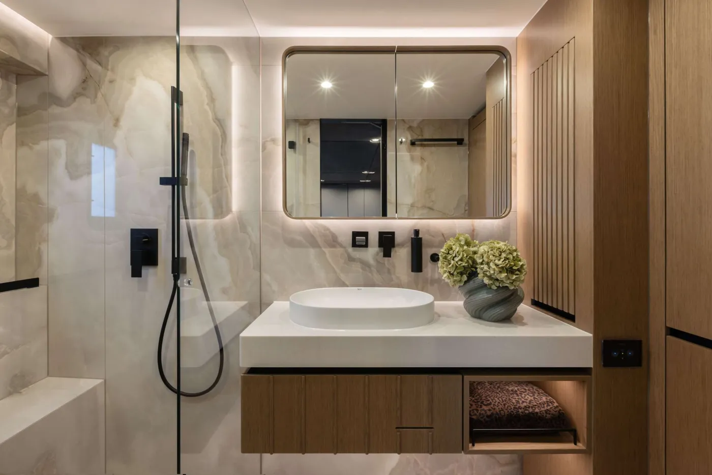 <p>Bathroom</p>