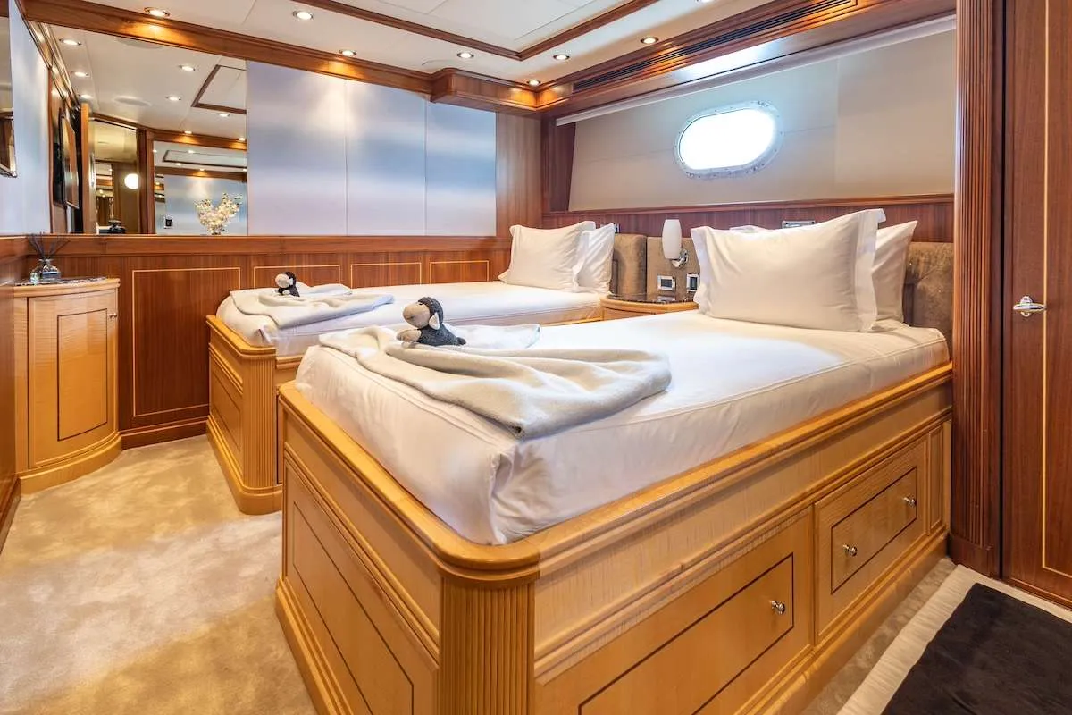 <p>Twin Stateroom</p>